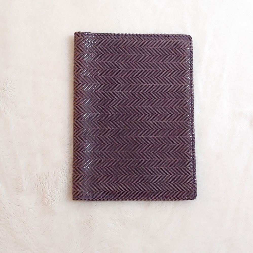 Lodis purple passport holder used once.